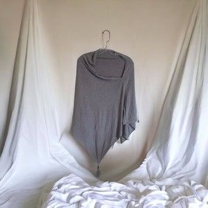 Soft Surroundings Poncho Sweater S / M Tassel Gray Stretch Knit Cape